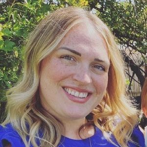 Meet your Posher, Casey